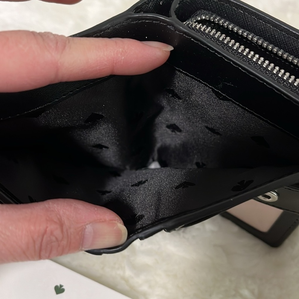 Kate Spade Wallet - Picture 4 of 5